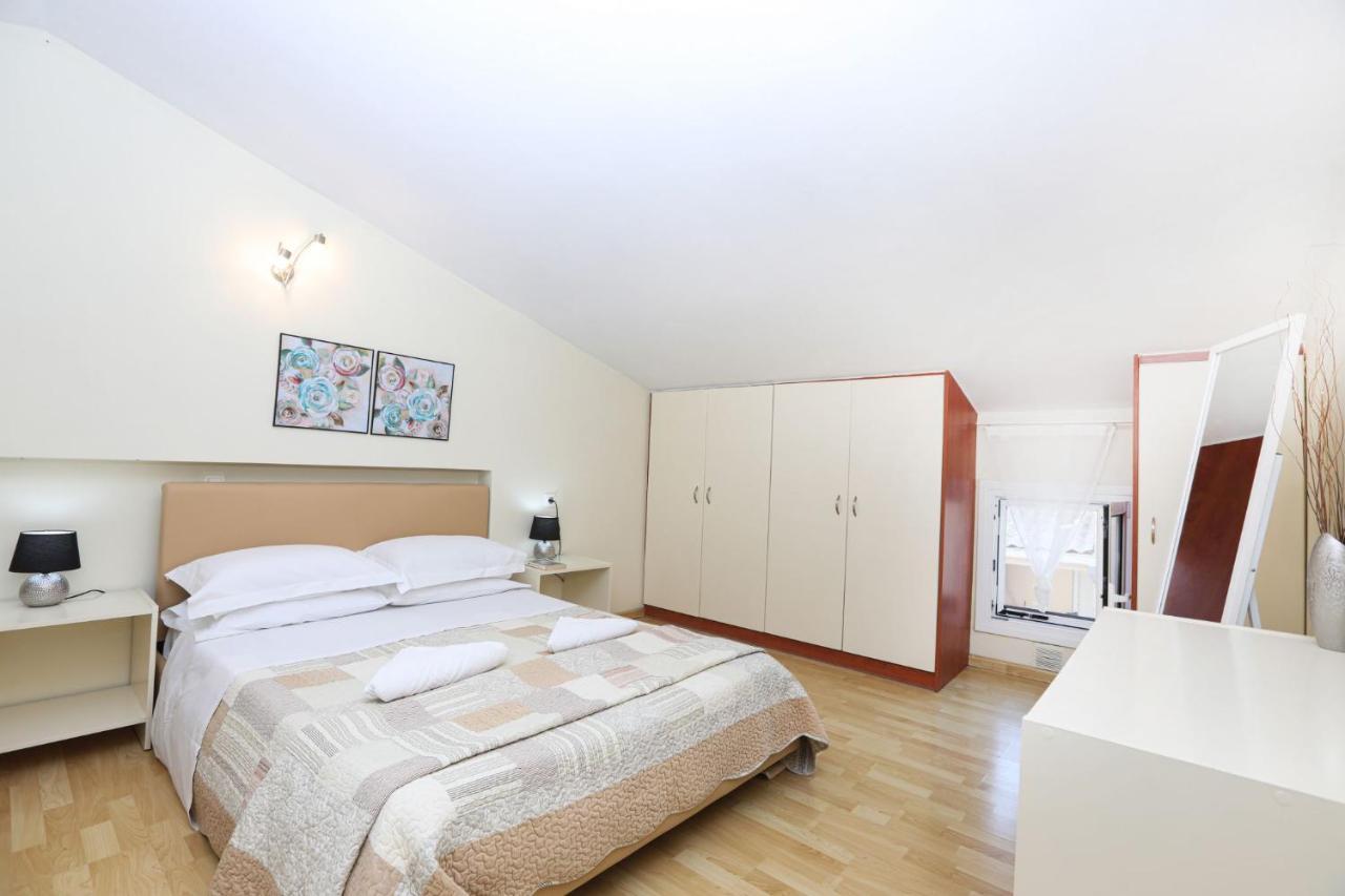 Tranquil Apartments Corfu Kontokali Bagian luar foto