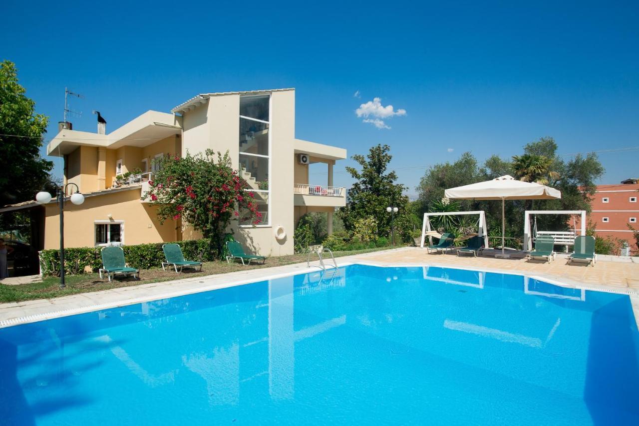 Tranquil Apartments Corfu Kontokali Bagian luar foto