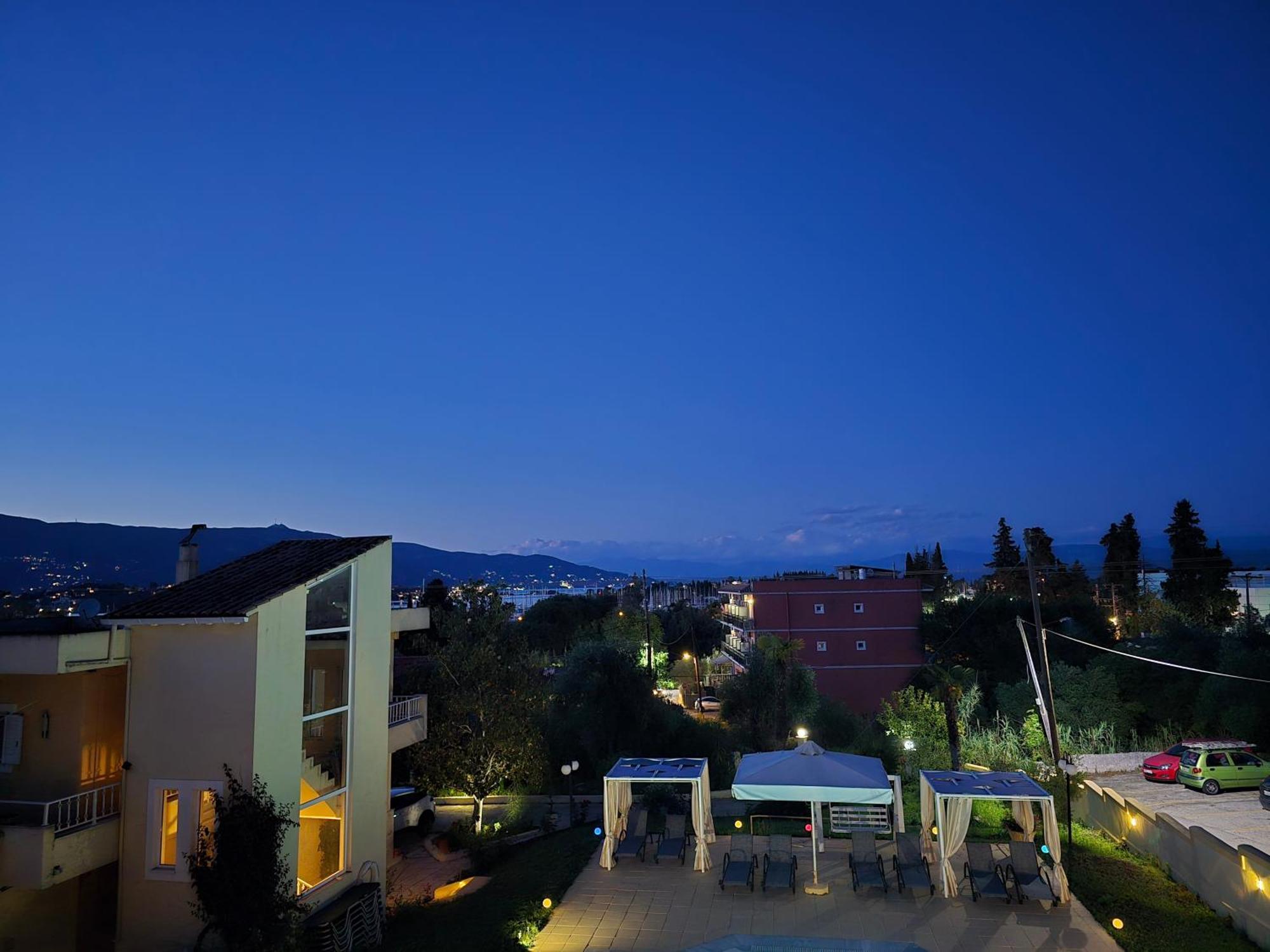 Tranquil Apartments Corfu Kontokali Bagian luar foto